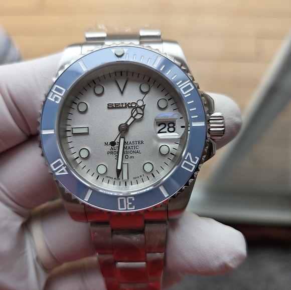 New Custom SeikoMod 40mm Automatic Dive Watch